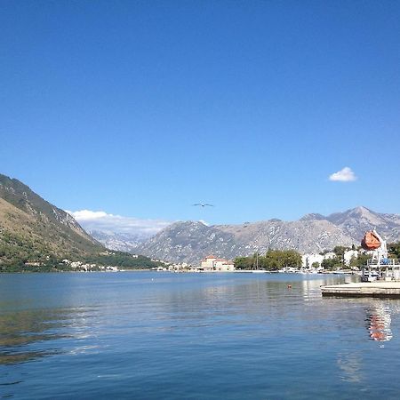 Apartments Ceklin Kotor Eksteriør billede