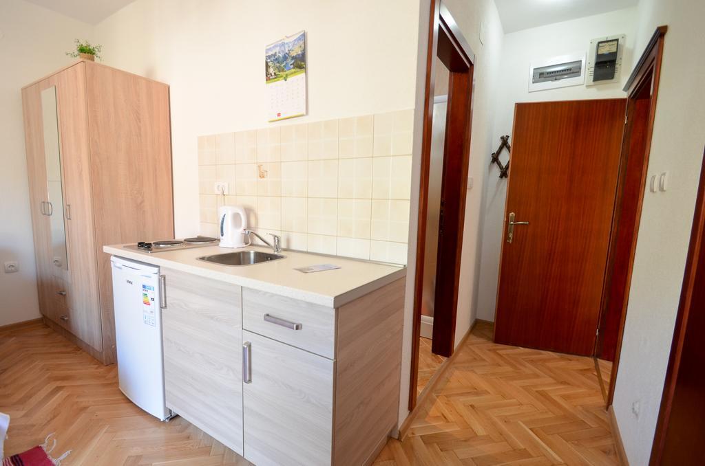 Apartments Ceklin Kotor Eksteriør billede