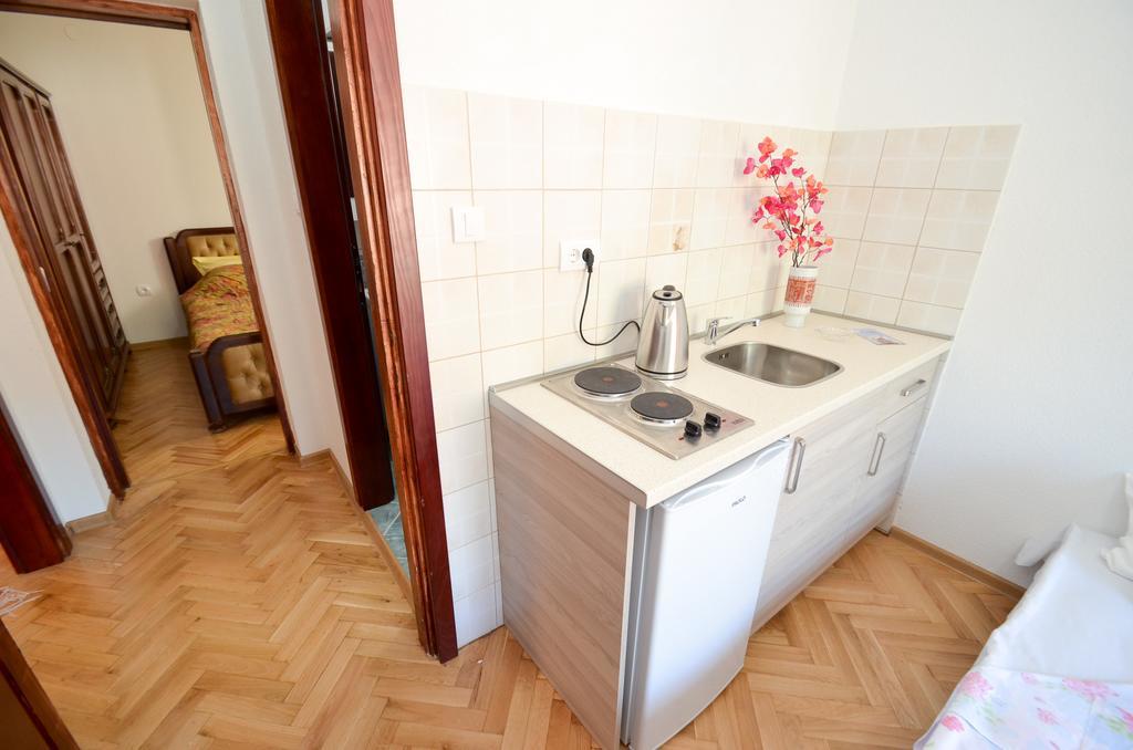Apartments Ceklin Kotor Eksteriør billede